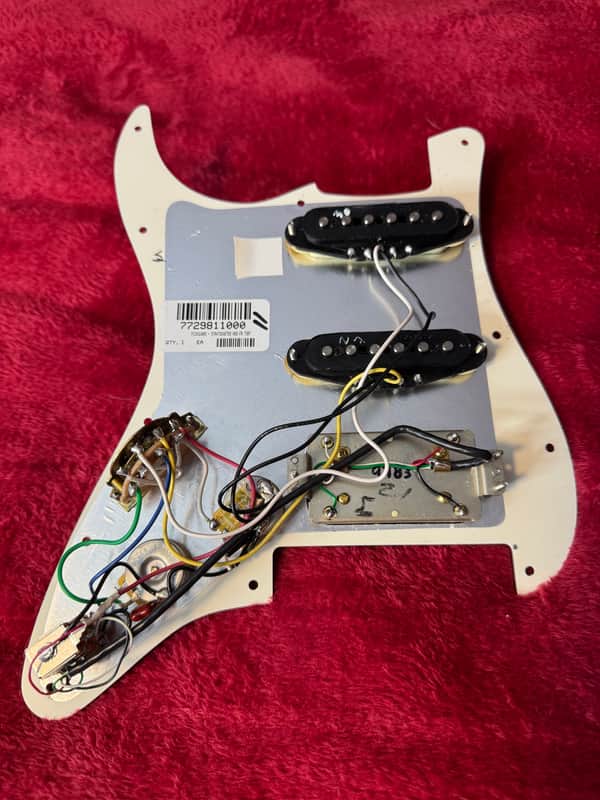 Fender Noiseless Pickups - Gombrelli Guitars USA